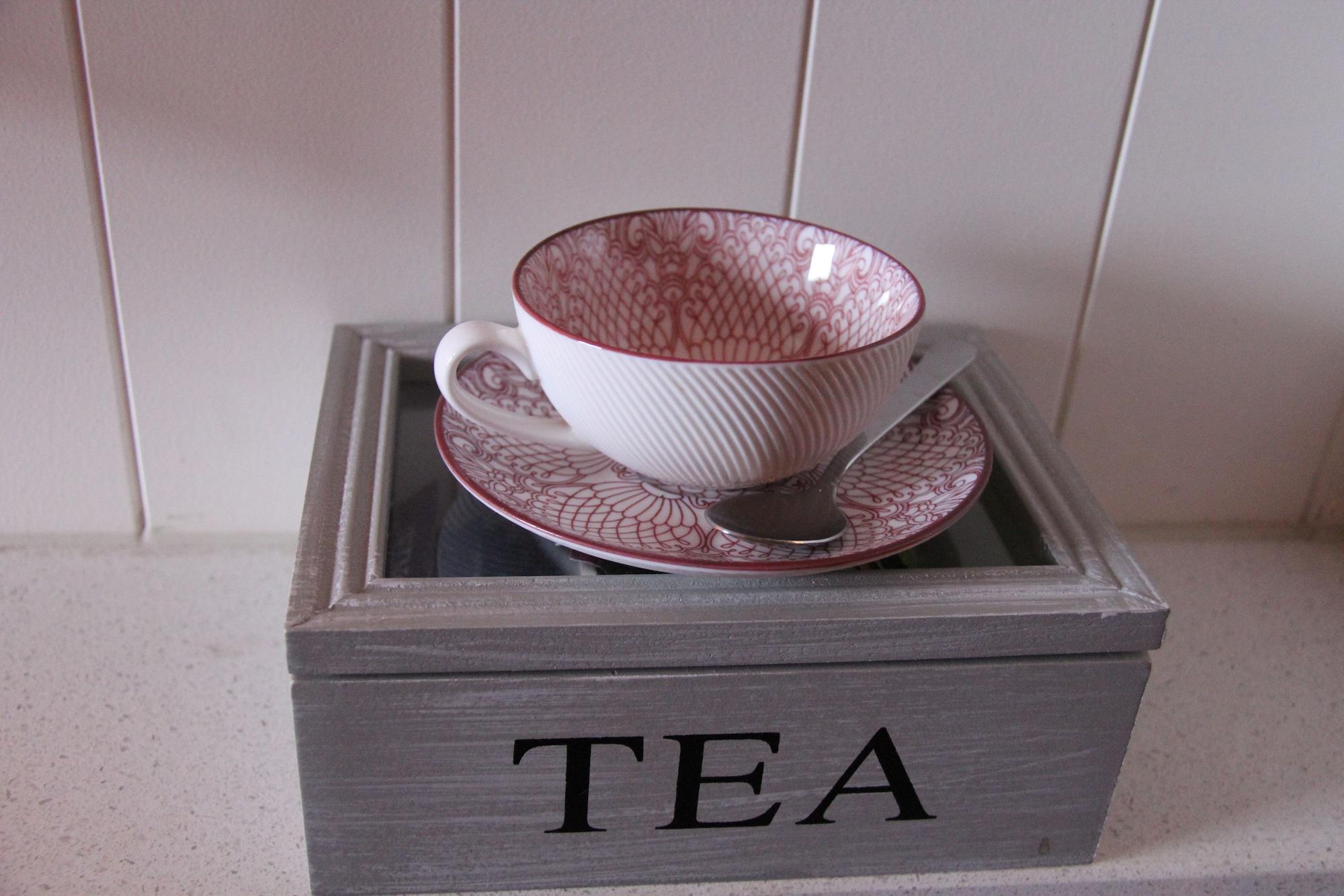 Altitude On Montville Exterior foto Teacup and saucer